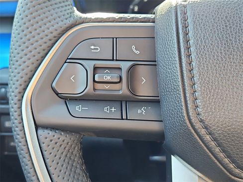 New 2025 Toyota Tacoma TRD Off-Road image 17