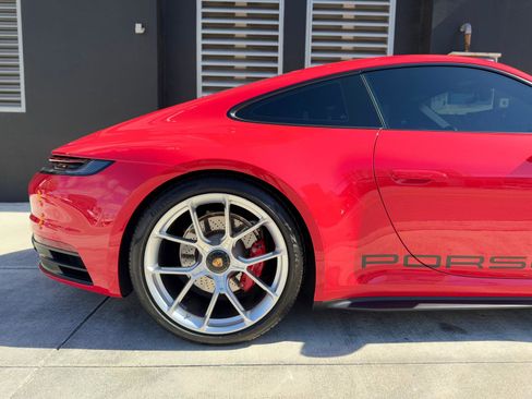 Used 2020 Porsche 911 Carrera S RWD image 21