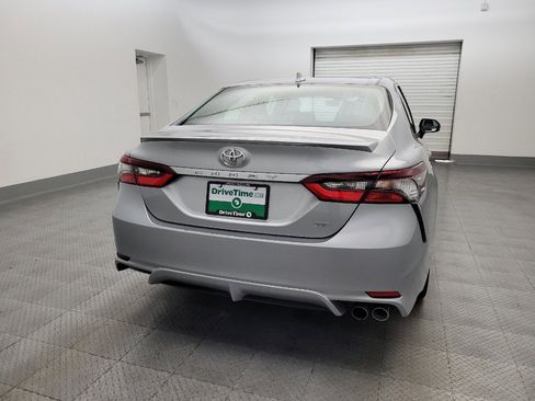 Used 2021 Toyota Camry SE image 7