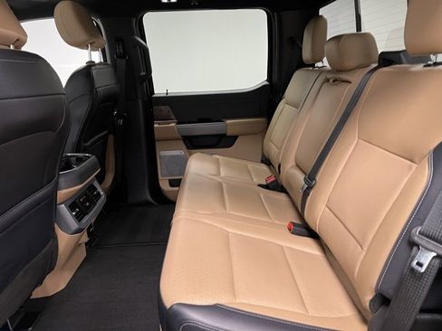 Used 2025 Ford F350 Lariat w/ Lariat Ultimate Package image 51