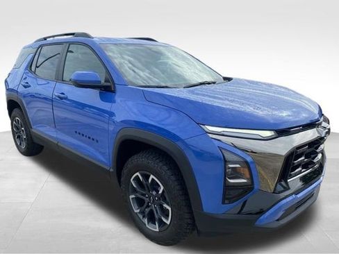New 2026 Chevrolet Equinox ACTIV AWD/4WD image 3