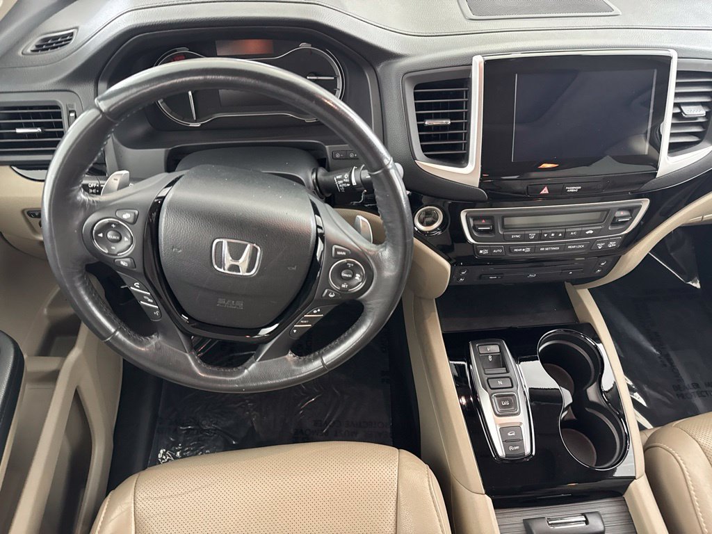 Used 2017 Honda Pilot Elite image 34