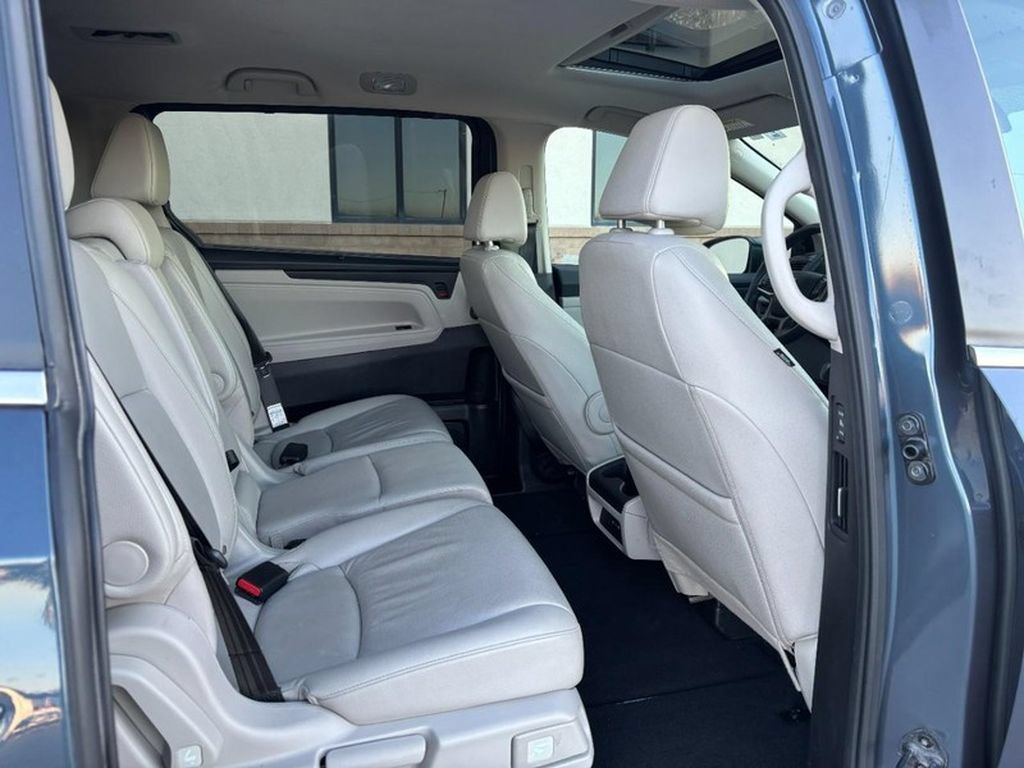 Used 2026 Honda Odyssey EX-L image 11
