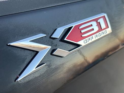 Used 2022 GMC Sierra 1500 SLT w/ SLT Premium Package AWD/4WD image 7