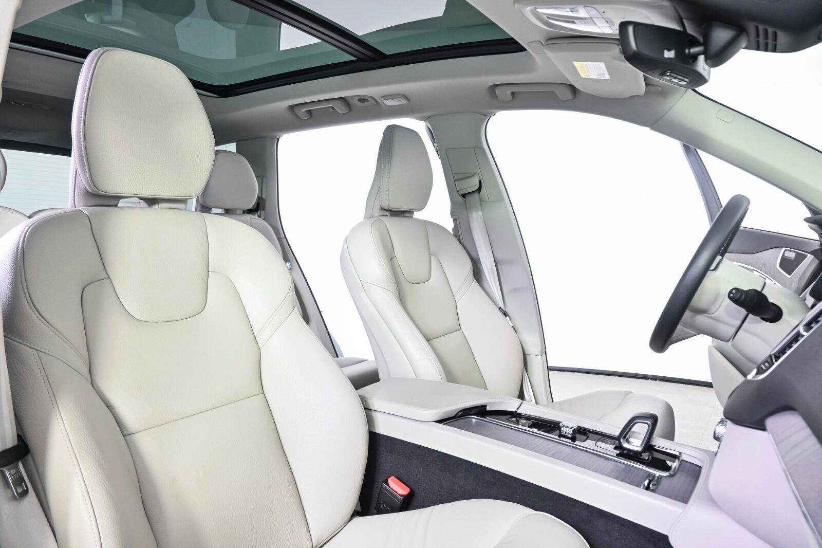 Certified 2024 Volvo XC90 B6 Plus w/ Protection Package AWD/4WD image 22