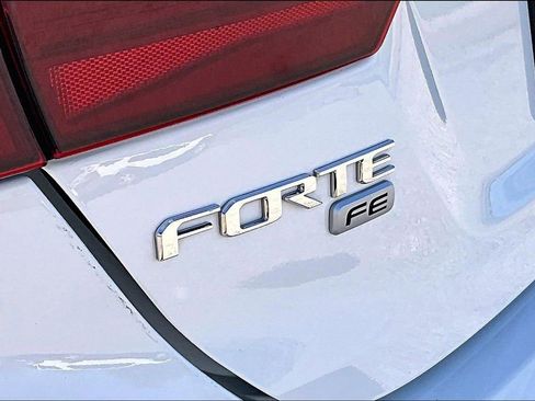 Used 2019 Kia Forte Sedan image 31