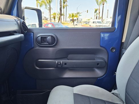 Used 2010 Jeep Wrangler Sport AWD/4WD image 14