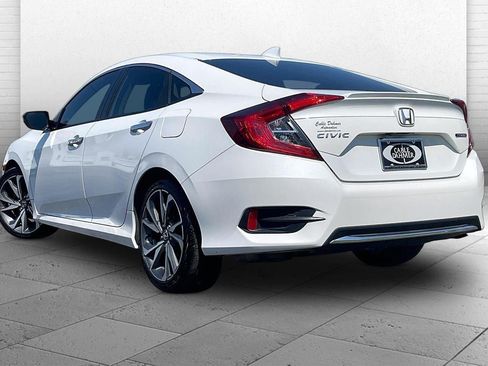 Used 2019 Honda Civic Touring image 11