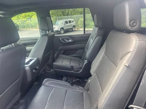 Used 2021 Chevrolet Tahoe Z71 w/ Z71 Off-Road Package AWD/4WD image 10