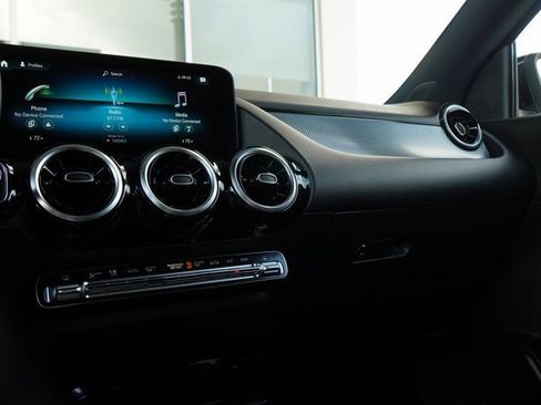 Certified 2023 Mercedes-Benz GLA 250 image 18