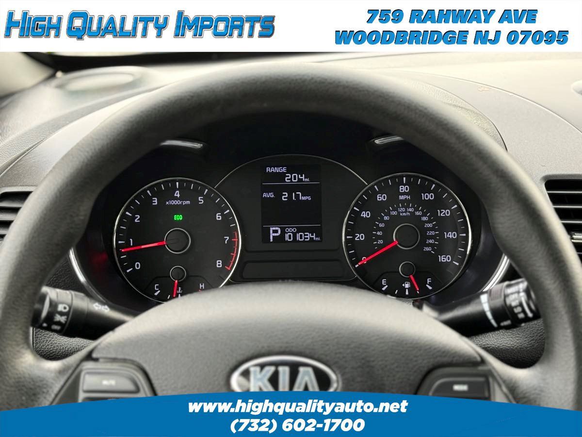 Used 2016 Kia Forte LX FWD image 26