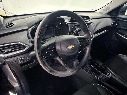 Used 2021 Chevrolet TrailBlazer LT w/ Driver Confidence Package FWD image 20