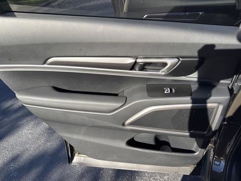 New 2025 Kia Telluride S image 15
