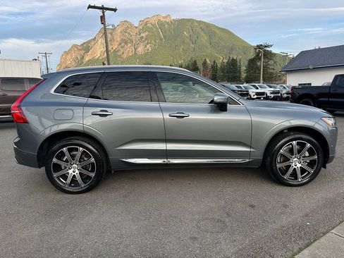 Used 2019 Volvo XC60 T8 Inscription w/ Advanced Package image 5