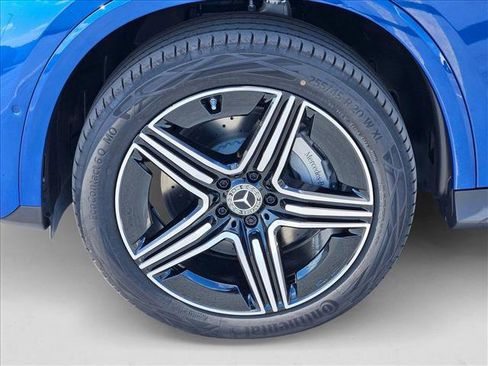 New 2025 Mercedes-Benz GLC 300 image 17