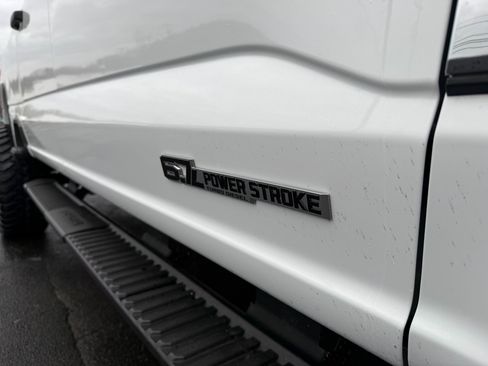 Used 2024 Ford F250 XL w/ Snow Plow Prep Package image 11