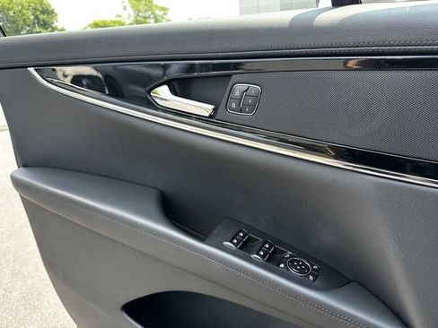Certified 2023 Lincoln Nautilus Reserve AWD/4WD image 31
