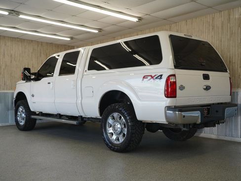 Used 2016 Ford F250 King Ranch w/ FX4 Off-Road Package AWD/4WD image 7