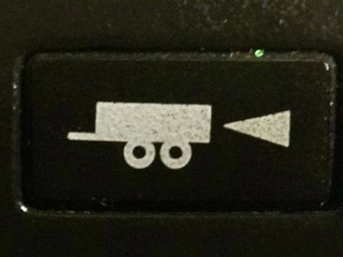 Used 2018 Chevrolet Suburban LT w/ Z71 Midnight Edition image 30