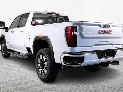 New 2026 GMC Sierra 2500 Denali w/ Denali Reserve Package image 4