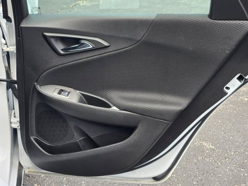 Used 2024 Chevrolet Malibu LT image 8