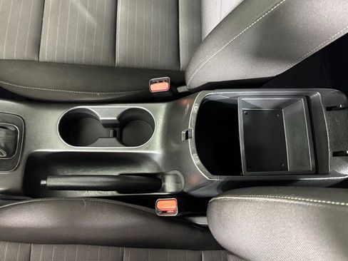 Used 2016 Kia Forte LX image 27