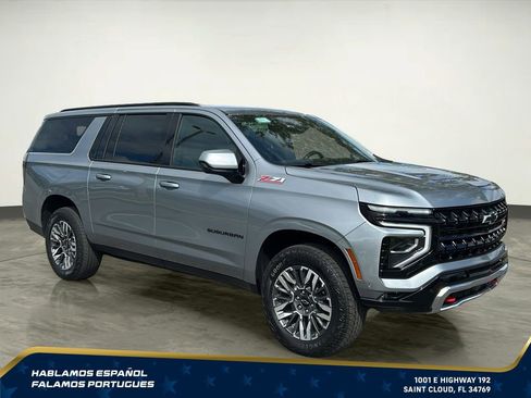 Used 2025 Chevrolet Suburban Z71 AWD/4WD image 8