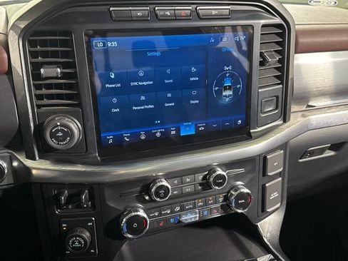 Used 2022 Ford F150 Lariat AWD/4WD image 32