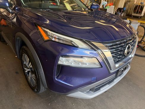 Used 2021 Nissan Rogue SV AWD/4WD image 28