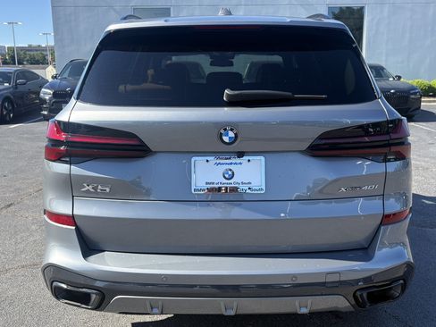 Used 2026 BMW X5 xDrive40i AWD/4WD image 9