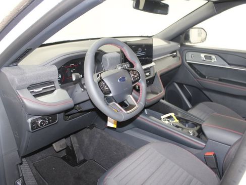 New 2026 Ford Explorer ST-Line w/ Premium Package RWD image 23