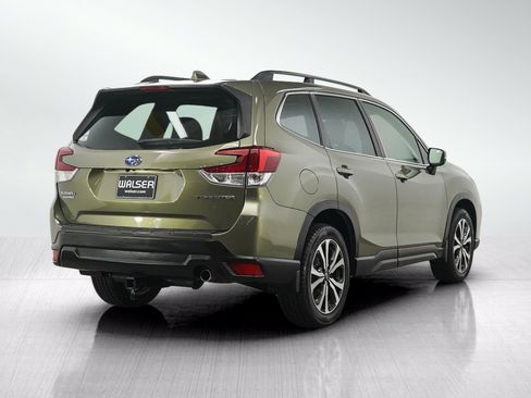 Used 2020 Subaru Forester Limited w/ Popular Package #3 AWD/4WD image 5