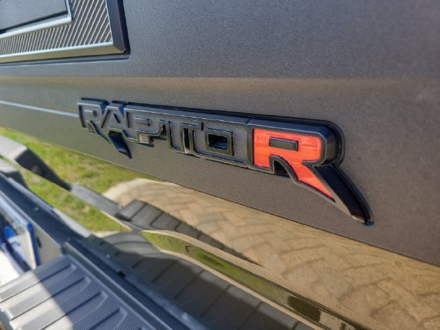 Certified 2025 Ford F150 Raptor w/ Equipment Group 803A Raptor R AWD/4WD image 7