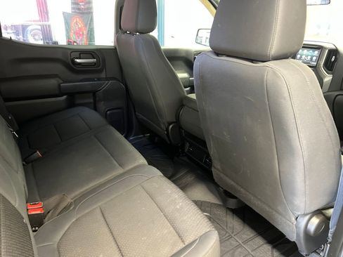 Used 2019 Chevrolet Silverado 1500 Custom w/ Custom Value Package image 42