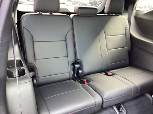 Used 2024 Chevrolet Traverse RS w/ LPO, Floor Liner Package image 22