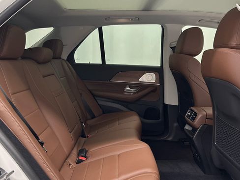 Used 2025 Mercedes-Benz GLE 350 4MATIC image 20