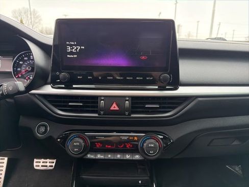 Used 2023 Kia Forte GT w/ GT2 Package image 23