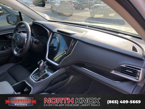 Used 2025 Subaru Outback Limited image 11