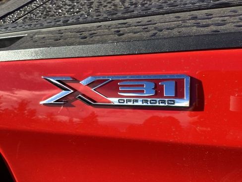 Used 2022 GMC Sierra 1500 Elevation image 32