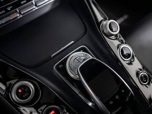 Used 2016 Mercedes-Benz AMG GT S image 40