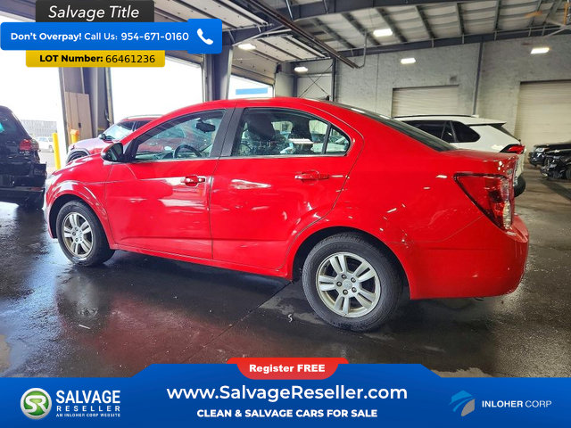 Used 2014 Chevrolet Sonic LT FWD image 3