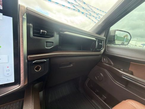 Used 2022 Ford Expedition King Ranch AWD/4WD image 52