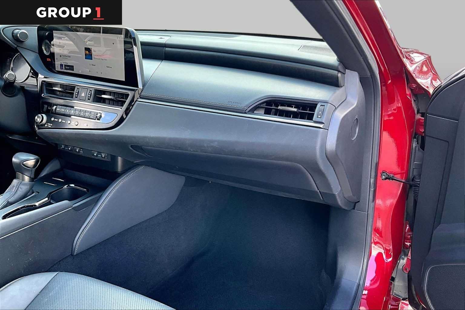 Used 2025 Lexus ES 350 w/ Premium Package FWD image 16