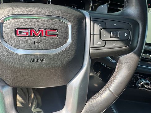 Used 2023 GMC Sierra 1500 SLT w/ SLT Convenience Package AWD/4WD image 26