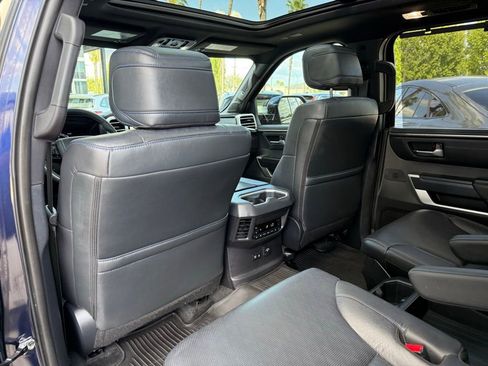 Used 2025 Toyota Sequoia Platinum AWD/4WD image 28