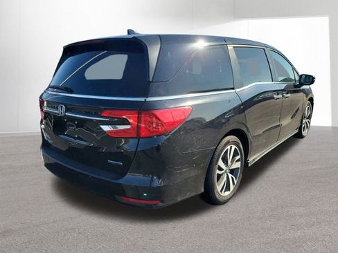 Used 2023 Honda Odyssey Touring image 13