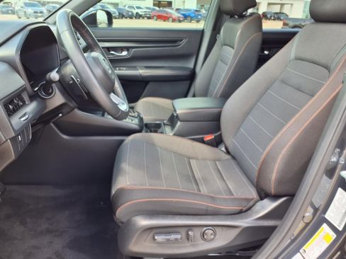 Used 2025 Honda CR-V Sport image 24