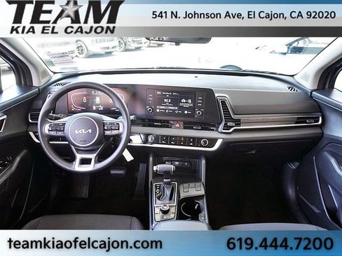 Certified 2025 Kia Sportage LX FWD image 18
