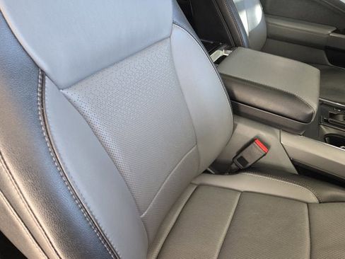 Used 2021 Ford F150 Lariat image 5