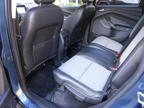 Used 2018 Ford Escape SE w/ SE Sport Appearance Package image 27